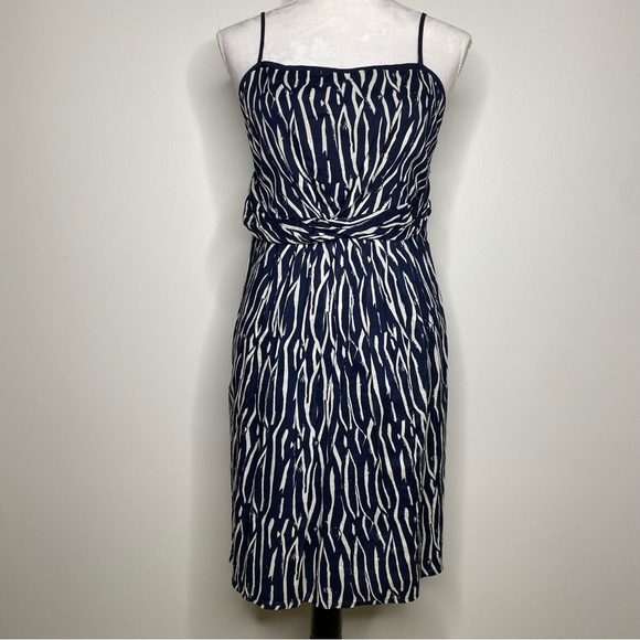 LOFT Dresses & Skirts - Ann Taylor LOFT spaghetti strap (adjustable) navy & cream dress size 6
